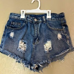 Jean short shorts